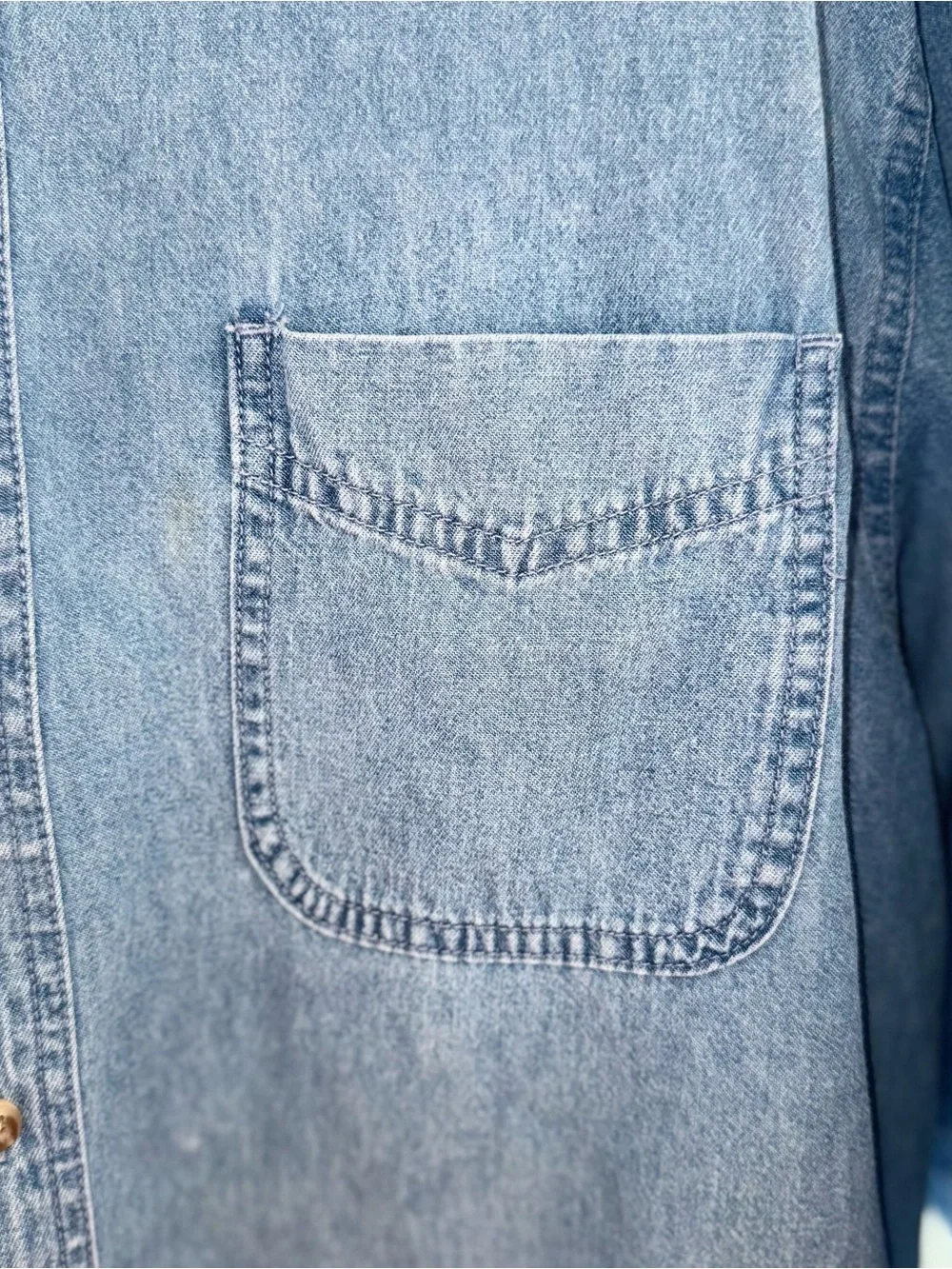 Croft & Barrow Men's Medium Denim Shirt Blue Long Sleeve 100% Cotton Button Down - Picture 5 of 10